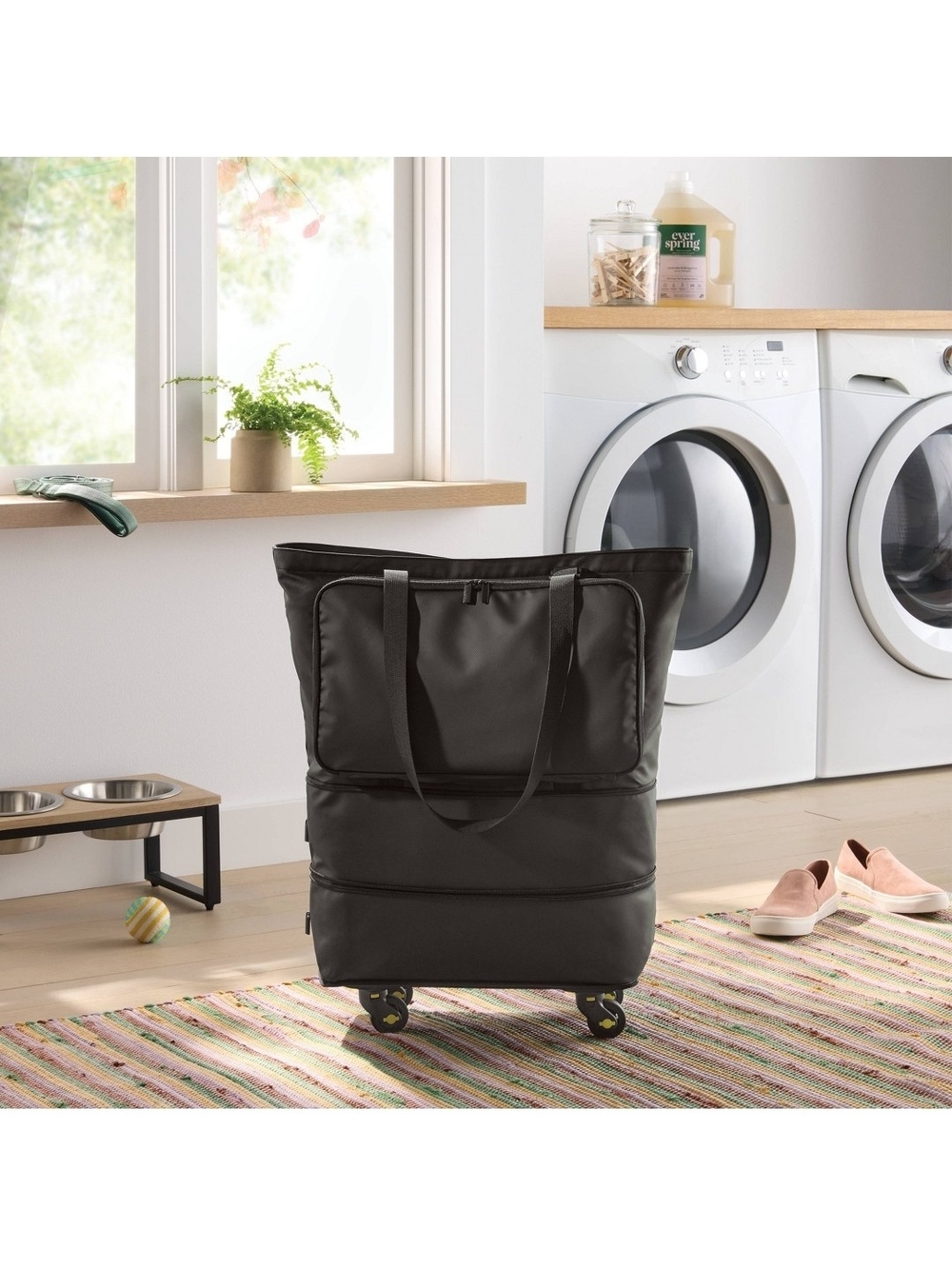 Black Convertible Collapsable Tote with Wheels - Picture 4 of 4